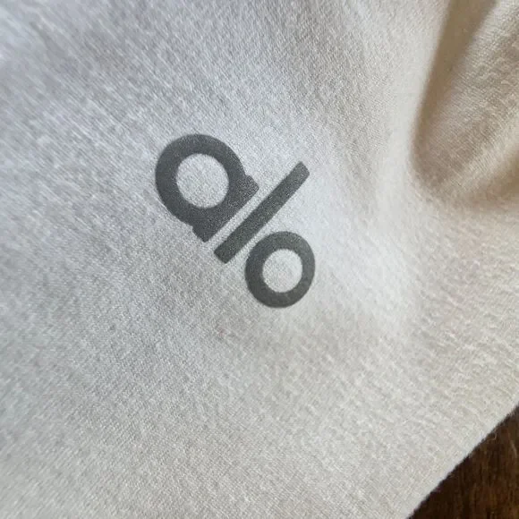 ✨ Alo Yoga Alosoft 1/2 Zip Rapid Pullover – White – Excellent Condition XS - Picture 4 of 8